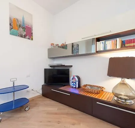 Apartment Mirea Florenz