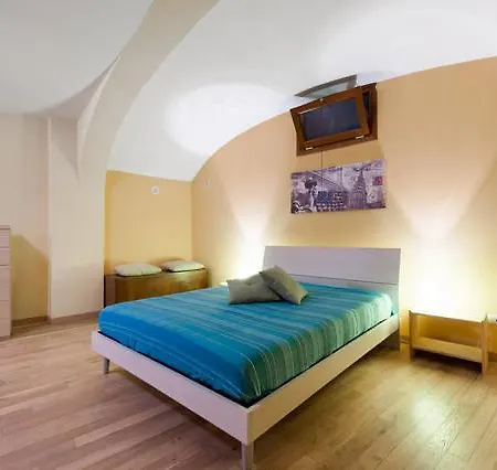 Mirea Apartment *